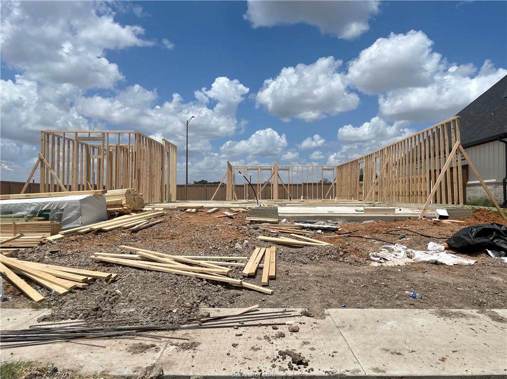 4801 Pearl River Court - Photo 1