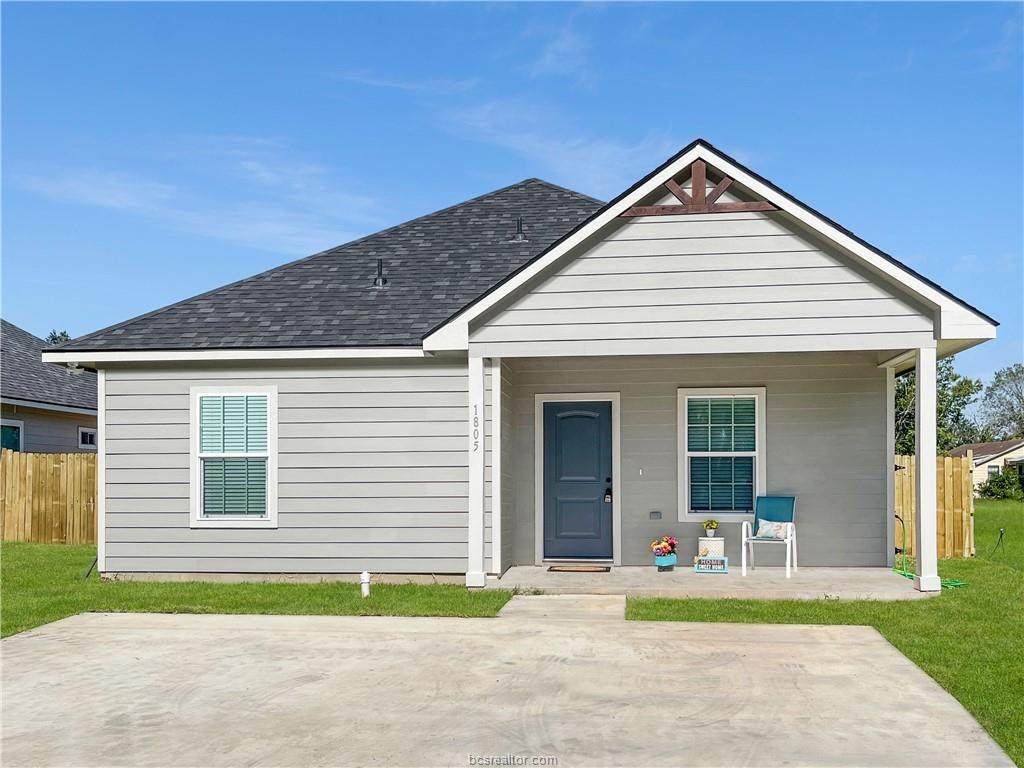 1805 Bluebonnet - Photo 1