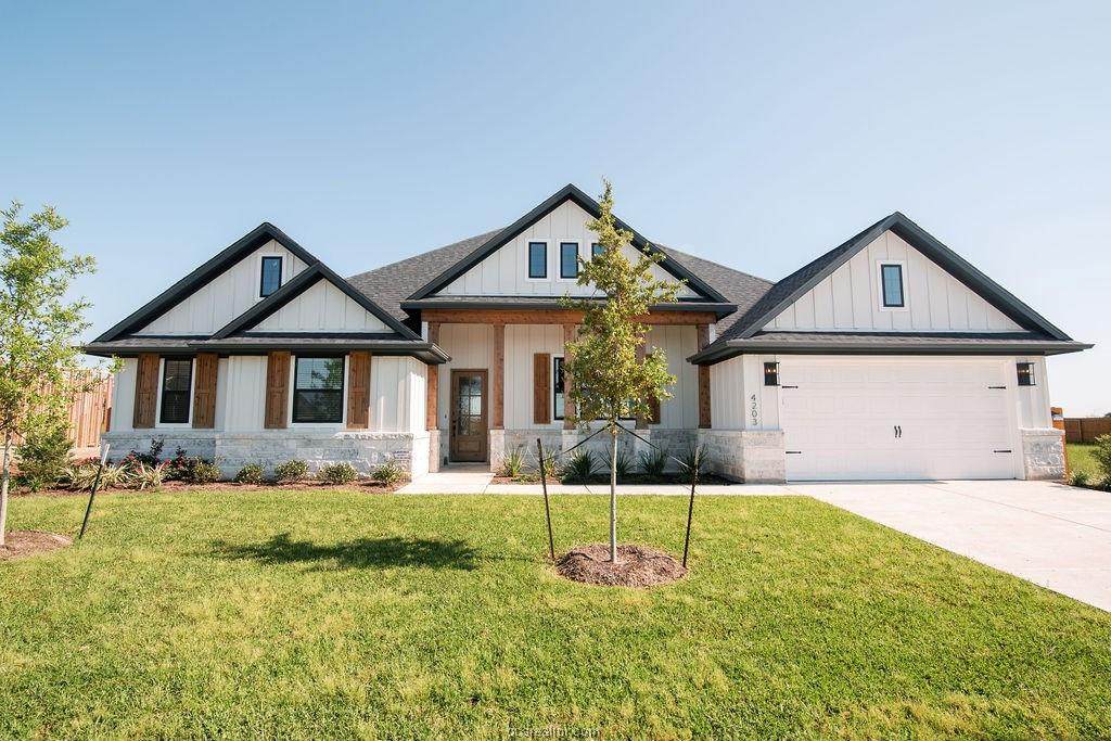 4203 Lismore - Photo 1 4203 Lismore - Photo 1