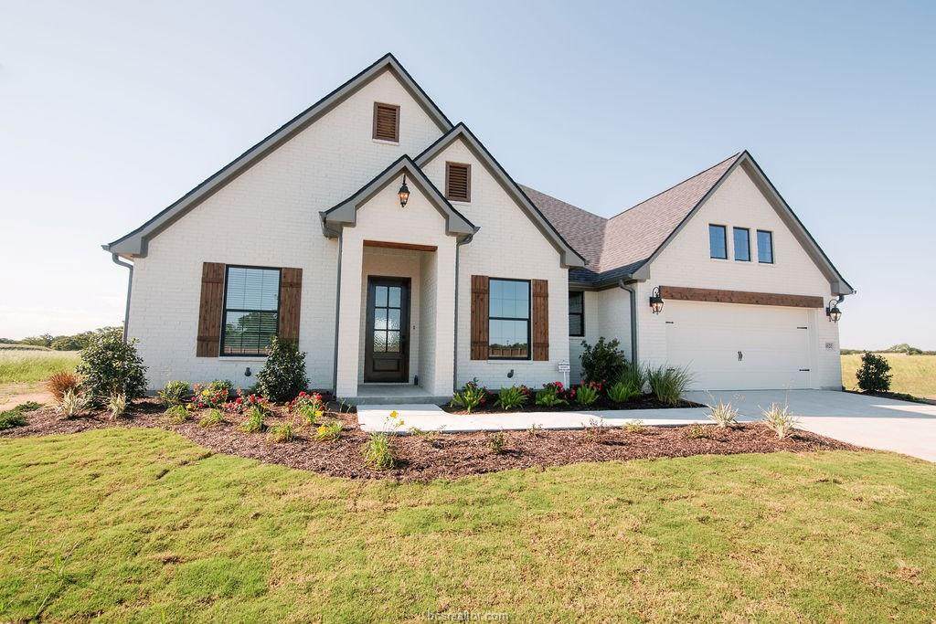 4820 Pearl River - Photo 1