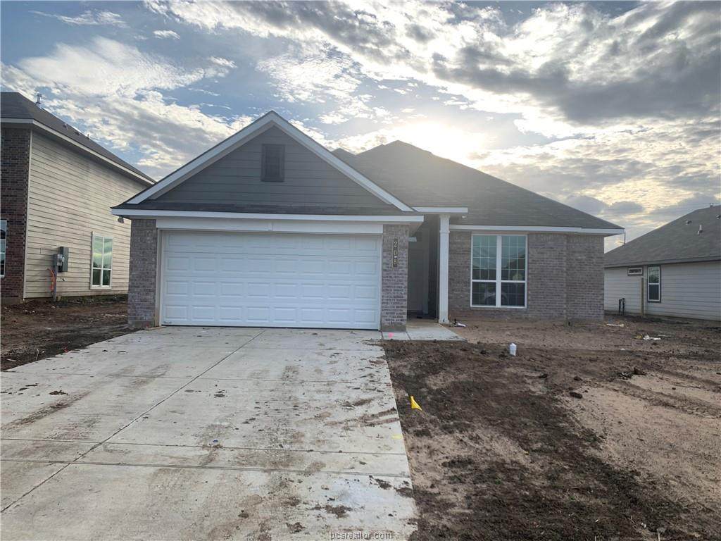 208 Broaddus Bend - Photo 1