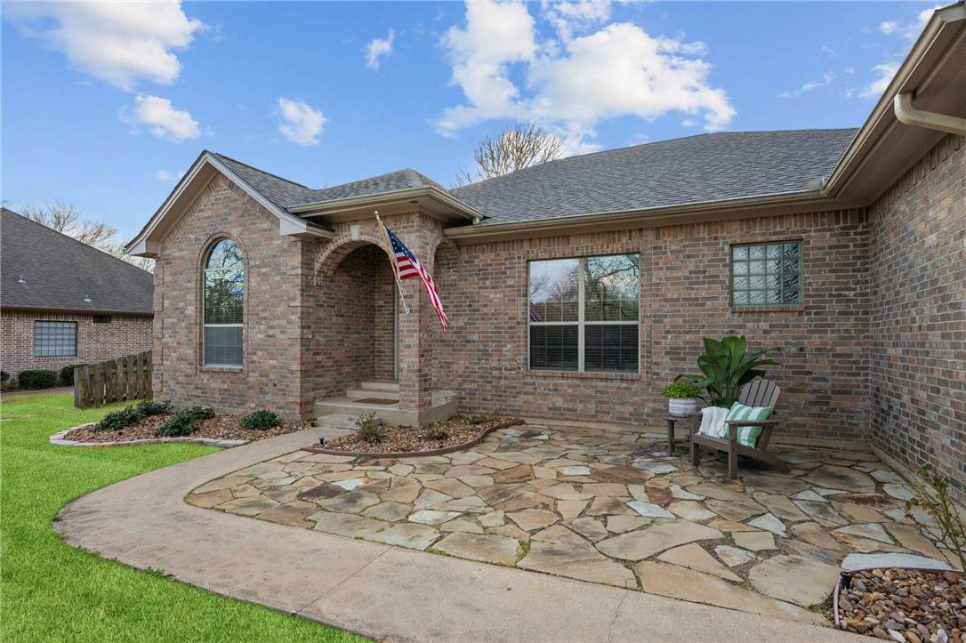 4960 Drake Drive - Photo 1
