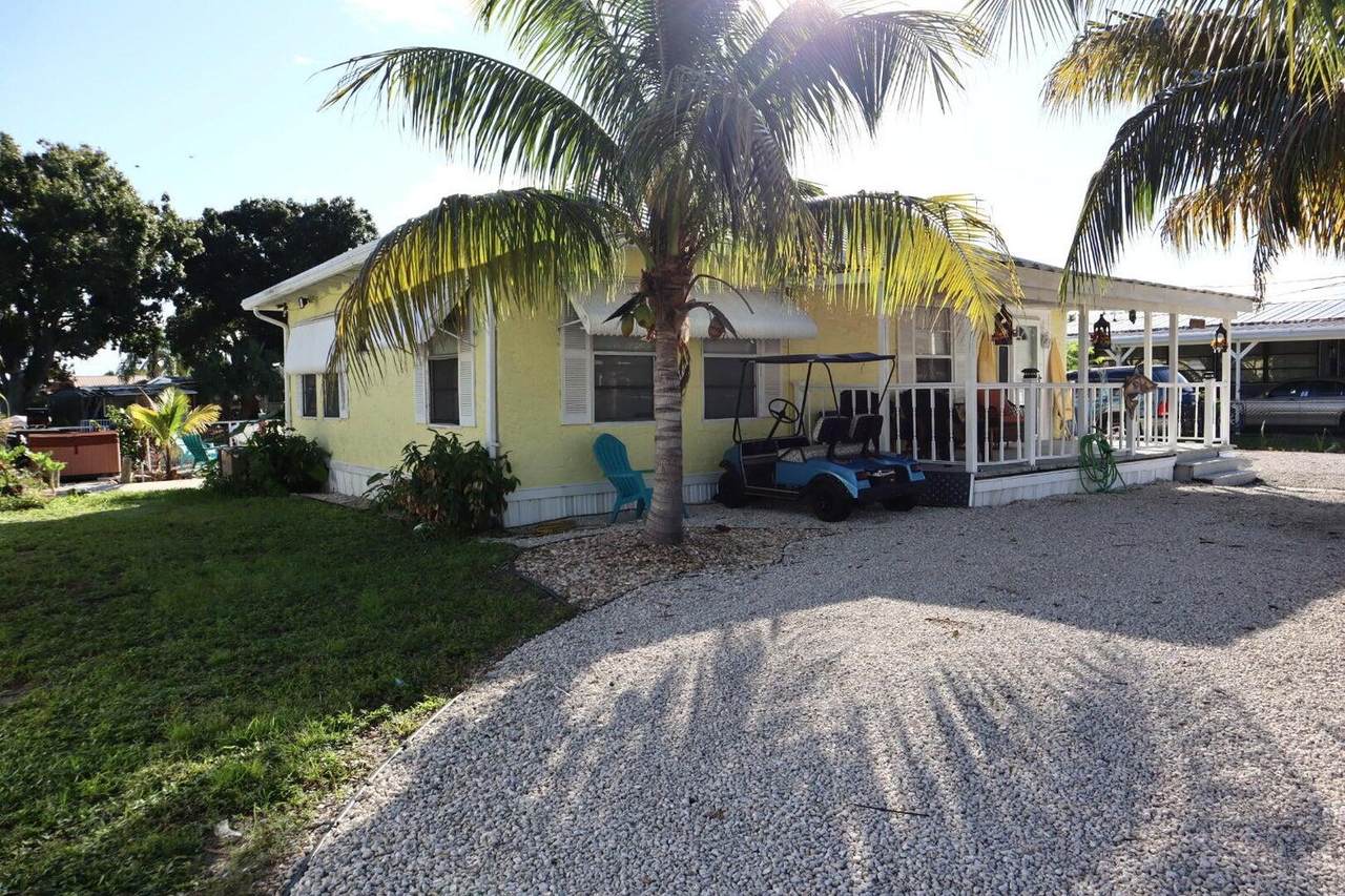 1099 7th Street - Photo 1