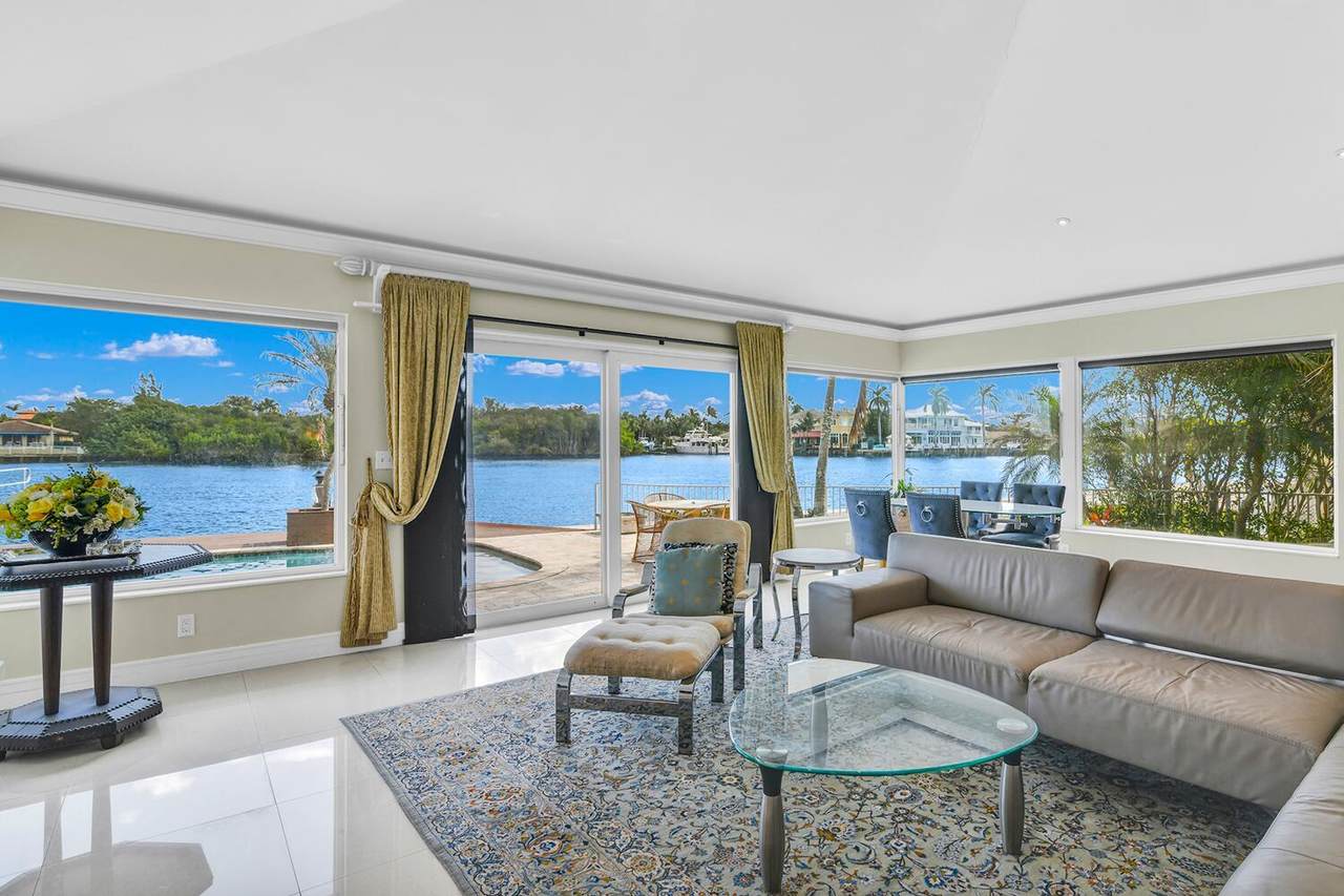 655 Castilla Lane - Photo 1