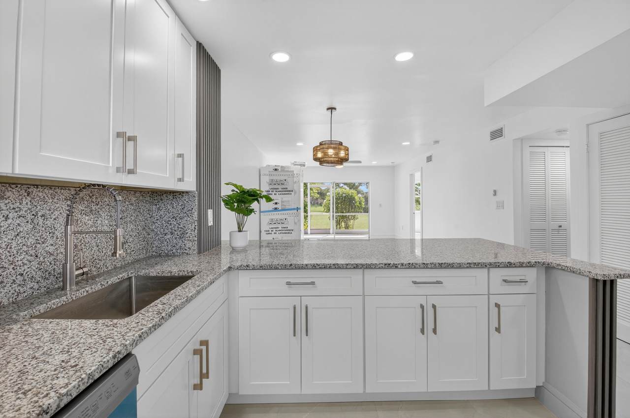 9880 Marina Boulevard - Photo 1