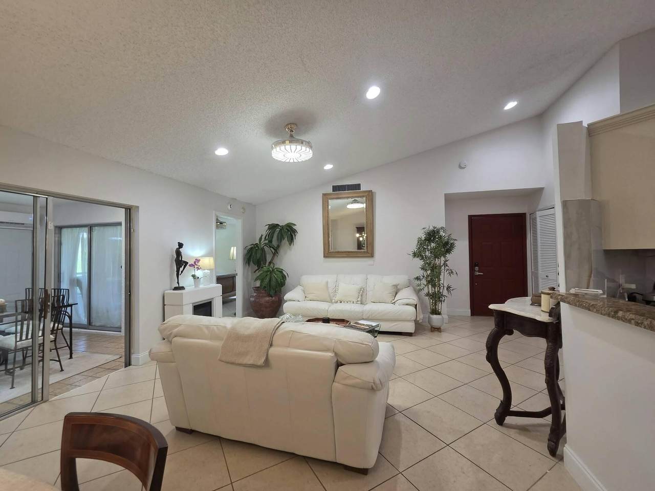 115 Ramblewood Circle - Photo 1