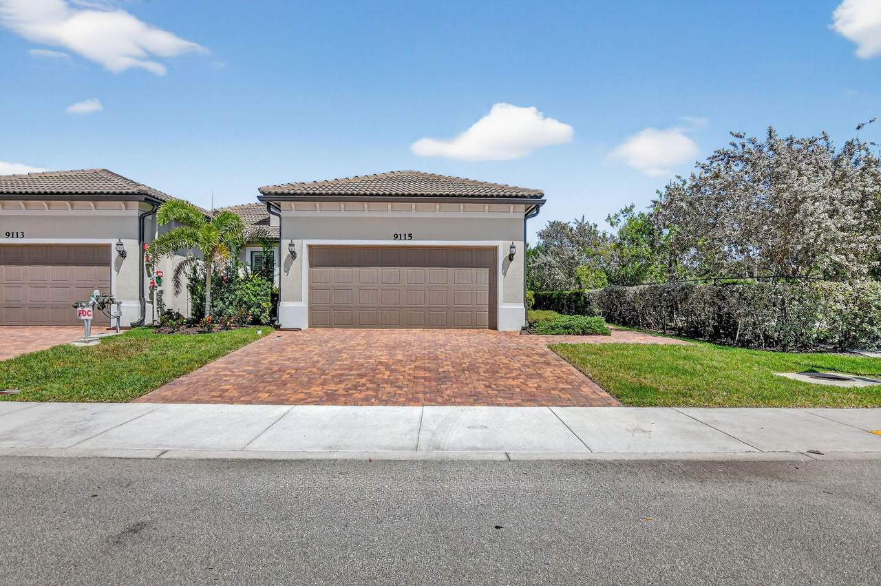 https://bt-photos.global.ssl.fastly.net/beaches/1280_boomver_1_B26000214-2.jpg