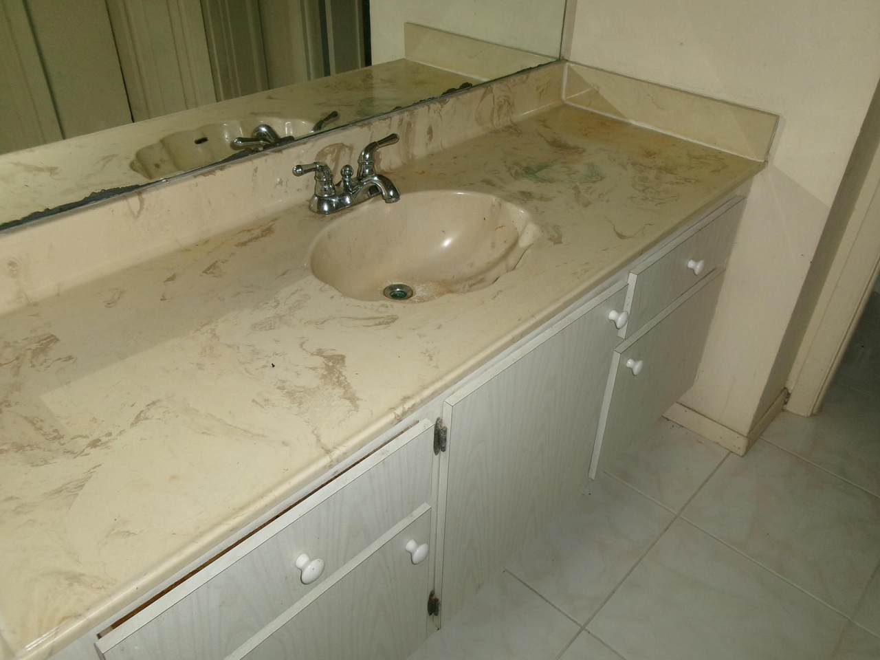https://bt-photos.global.ssl.fastly.net/beaches/1280_boomver_1_B26000695-2.jpg