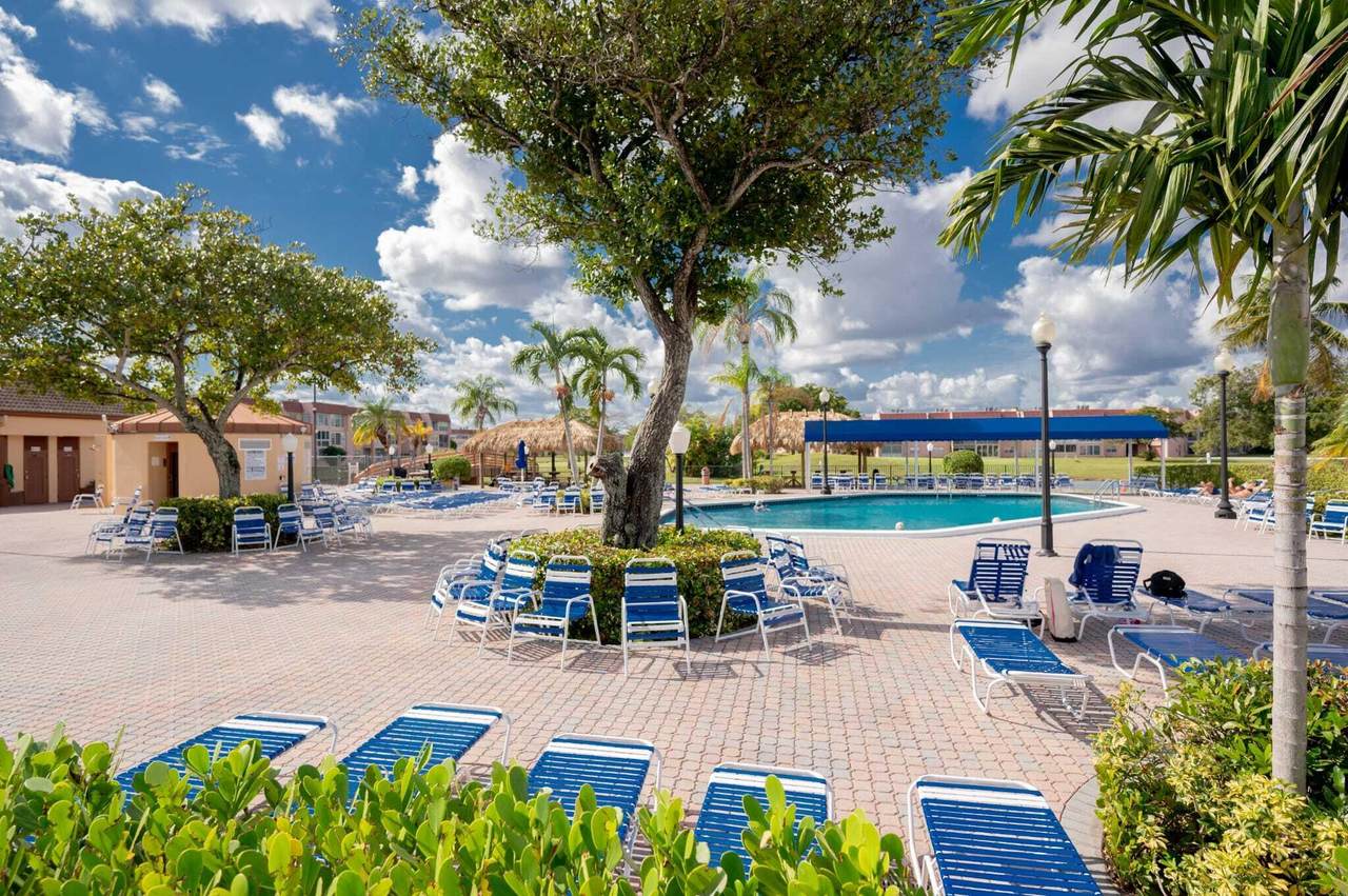 https://bt-photos.global.ssl.fastly.net/beaches/1280_boomver_1_B26000826-2.jpg