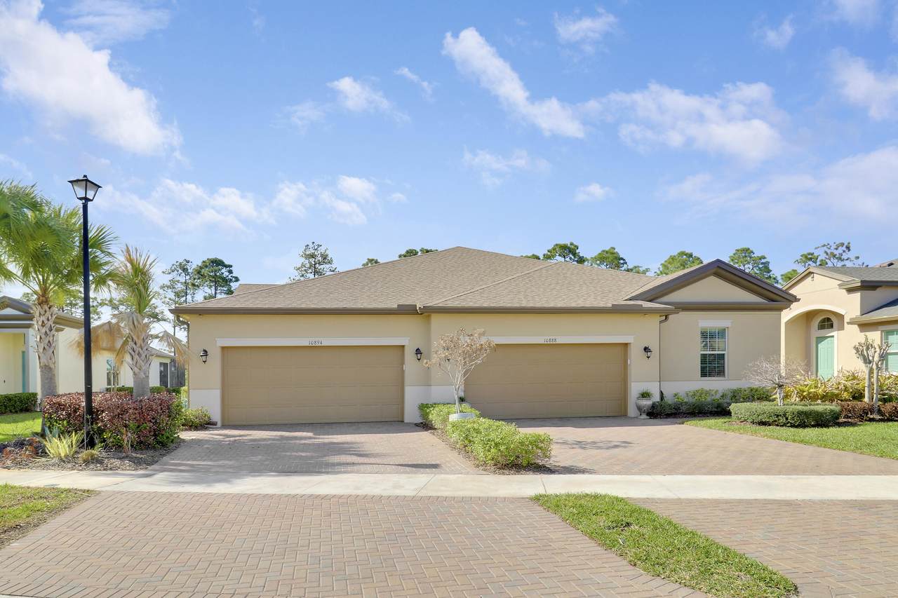 10894 Winding Lakes Circle - Photo 1