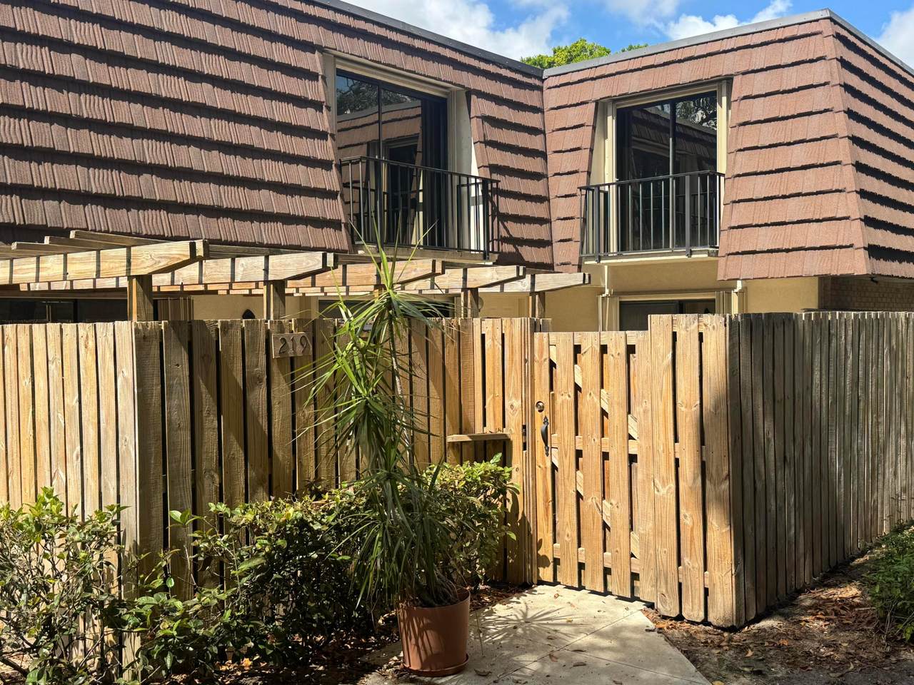 219 2nd Lane - Photo 1