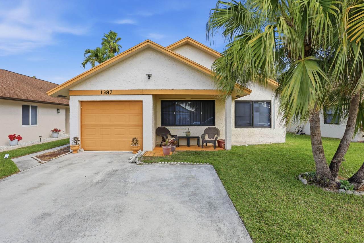 1387 Longarzo Place - Photo 1