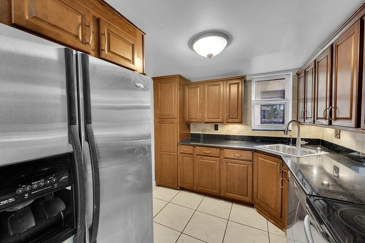 777 Federal Highway - Photo 1
