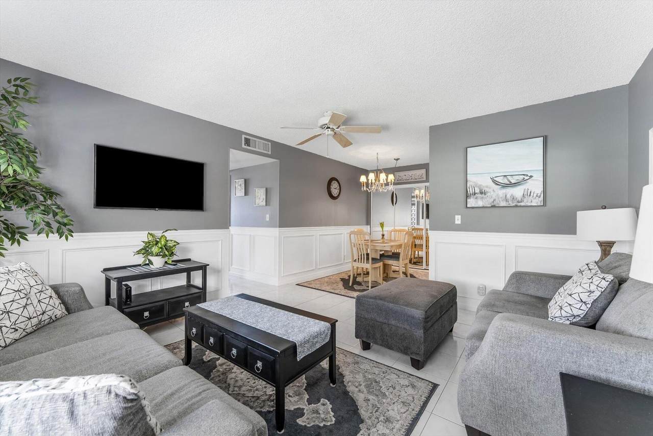 1520 Mckinley Street - Photo 1