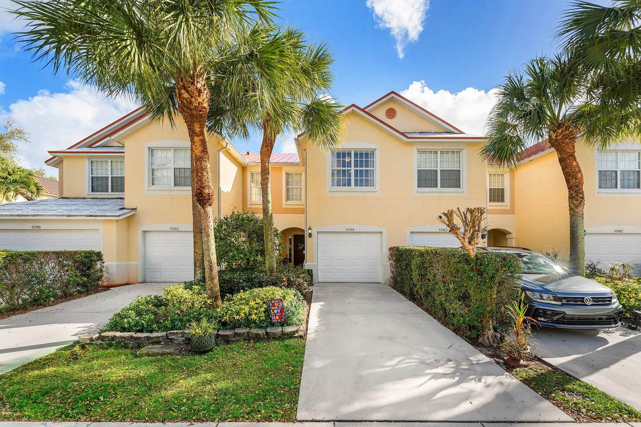 1094 Pinewood Lake Court - Photo 1