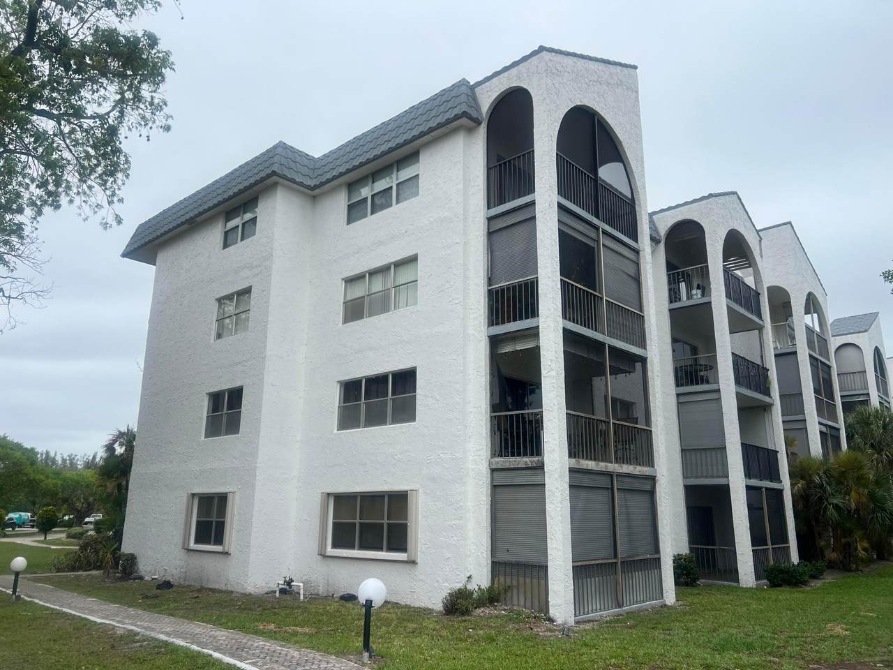 3300 Spanish Moss Terrace - Photo 1