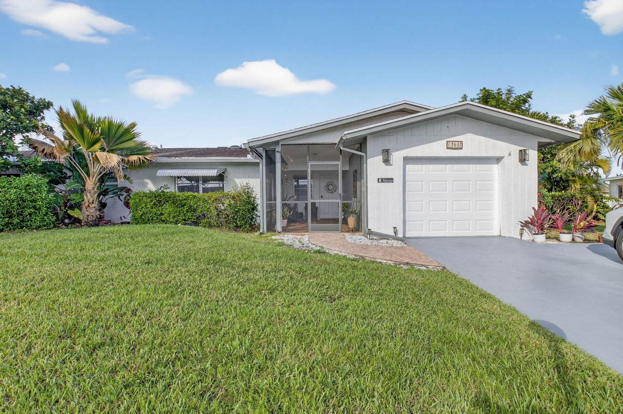 13647 Whippet Way - Photo 1