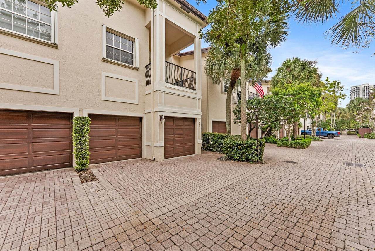 352 7th Avenue - Photo 1