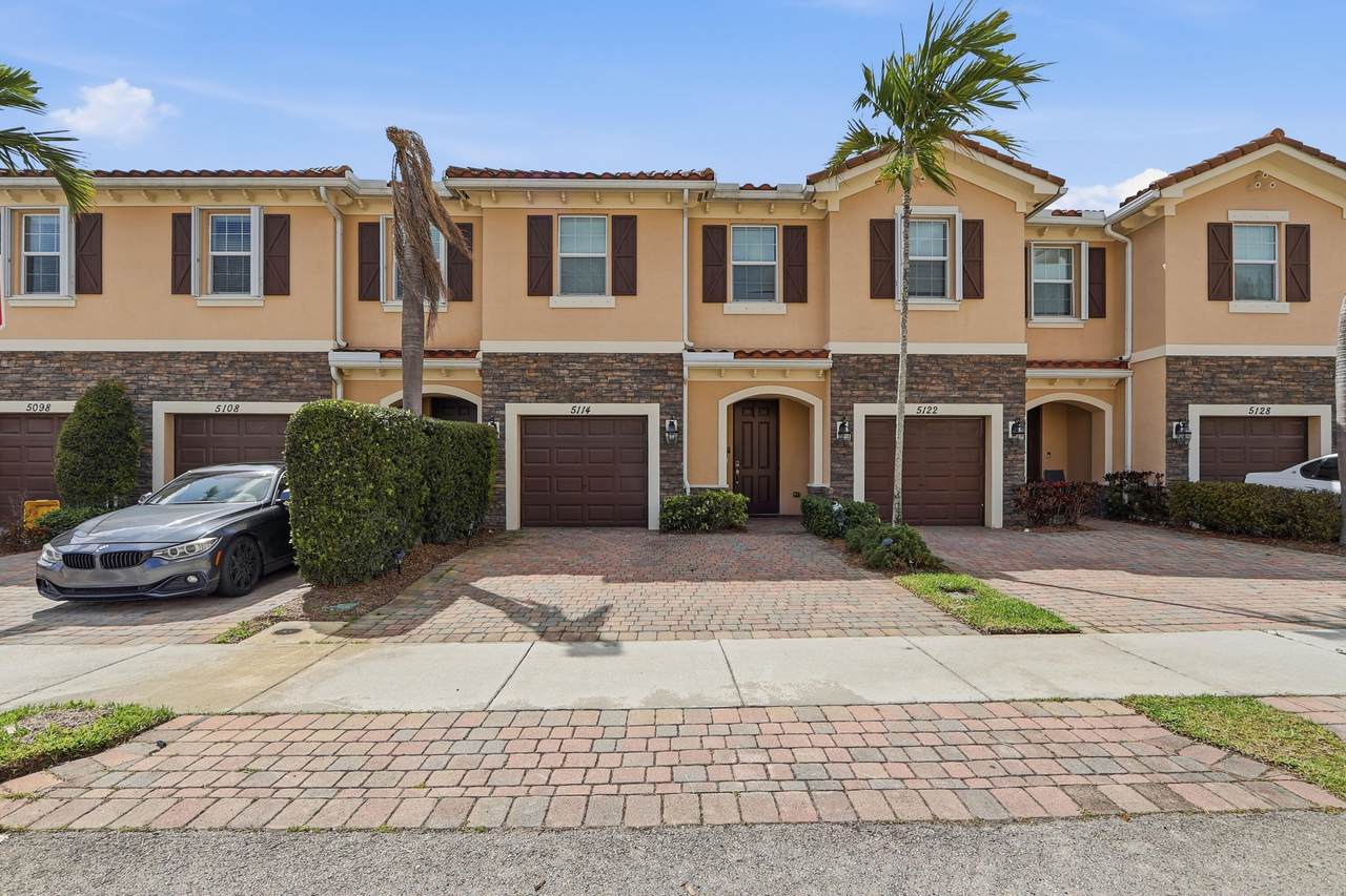 5114 Ashley River Road - Photo 1