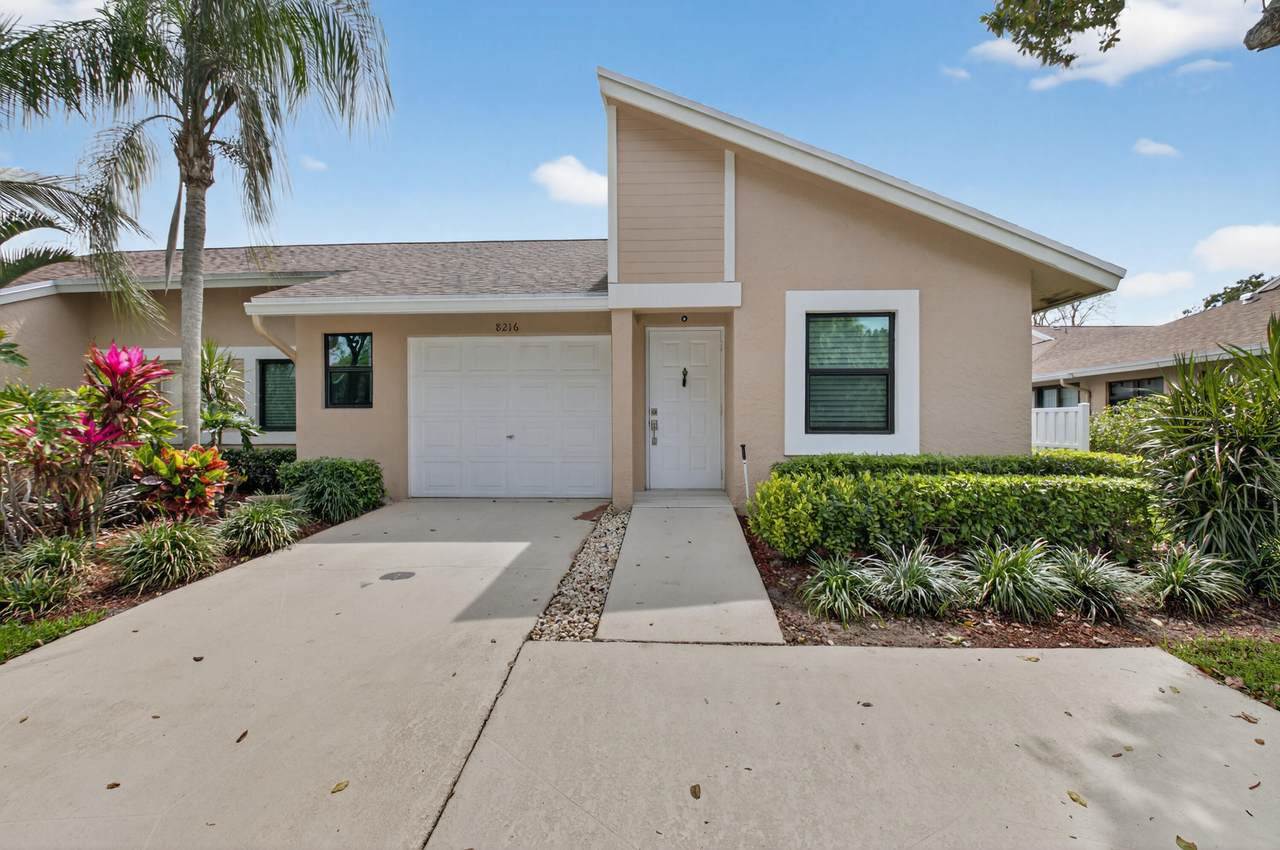 8216 Sweetbriar Way - Photo 1