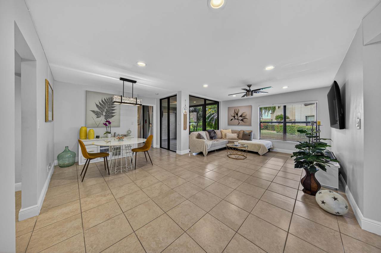 8565 Boca Glades Blvd - Photo 1