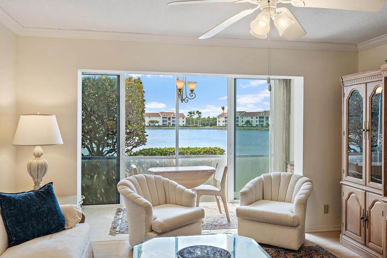 4492 Ocean Boulevard - Photo 1