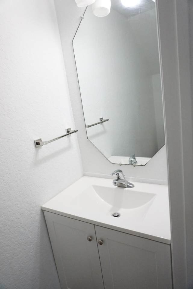 https://bt-photos.global.ssl.fastly.net/beaches/1280_boomver_1_B26006167-5.jpg