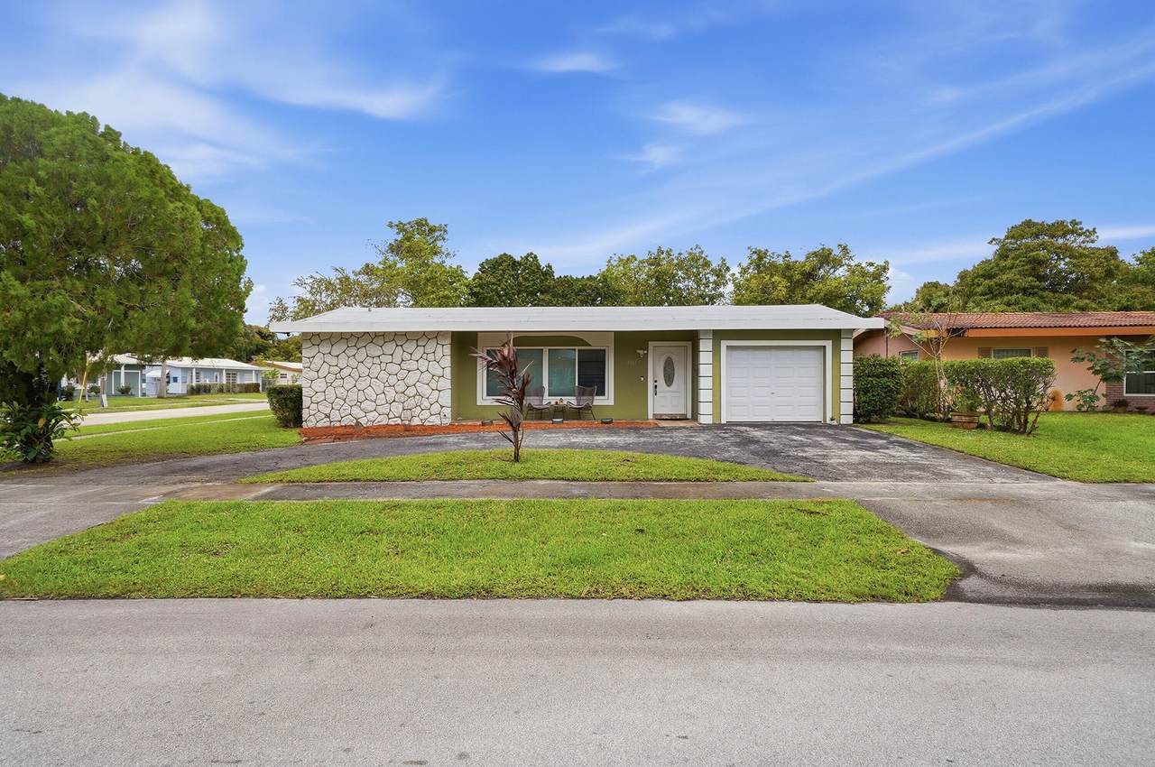 2301 37th Avenue - Photo 1