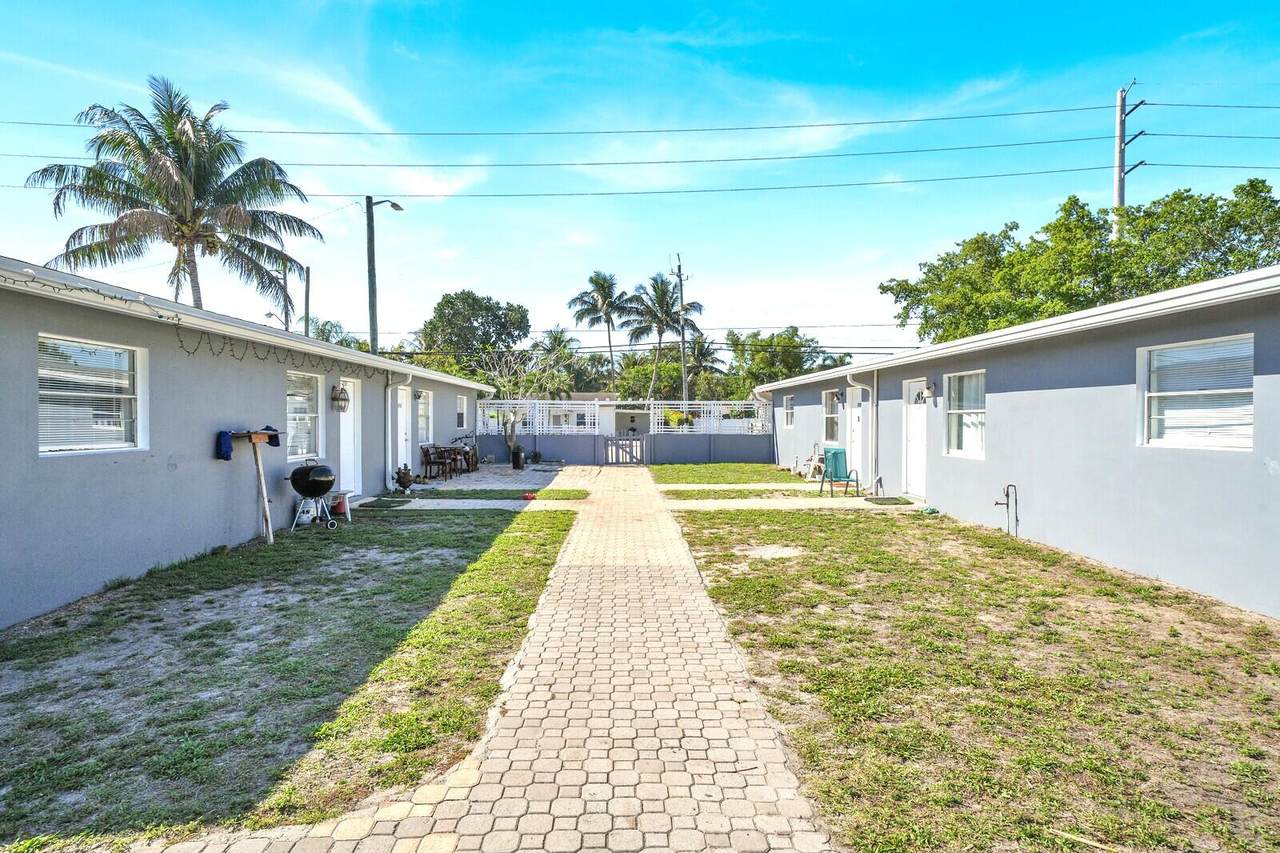 4733 Mulberry Street - Photo 1