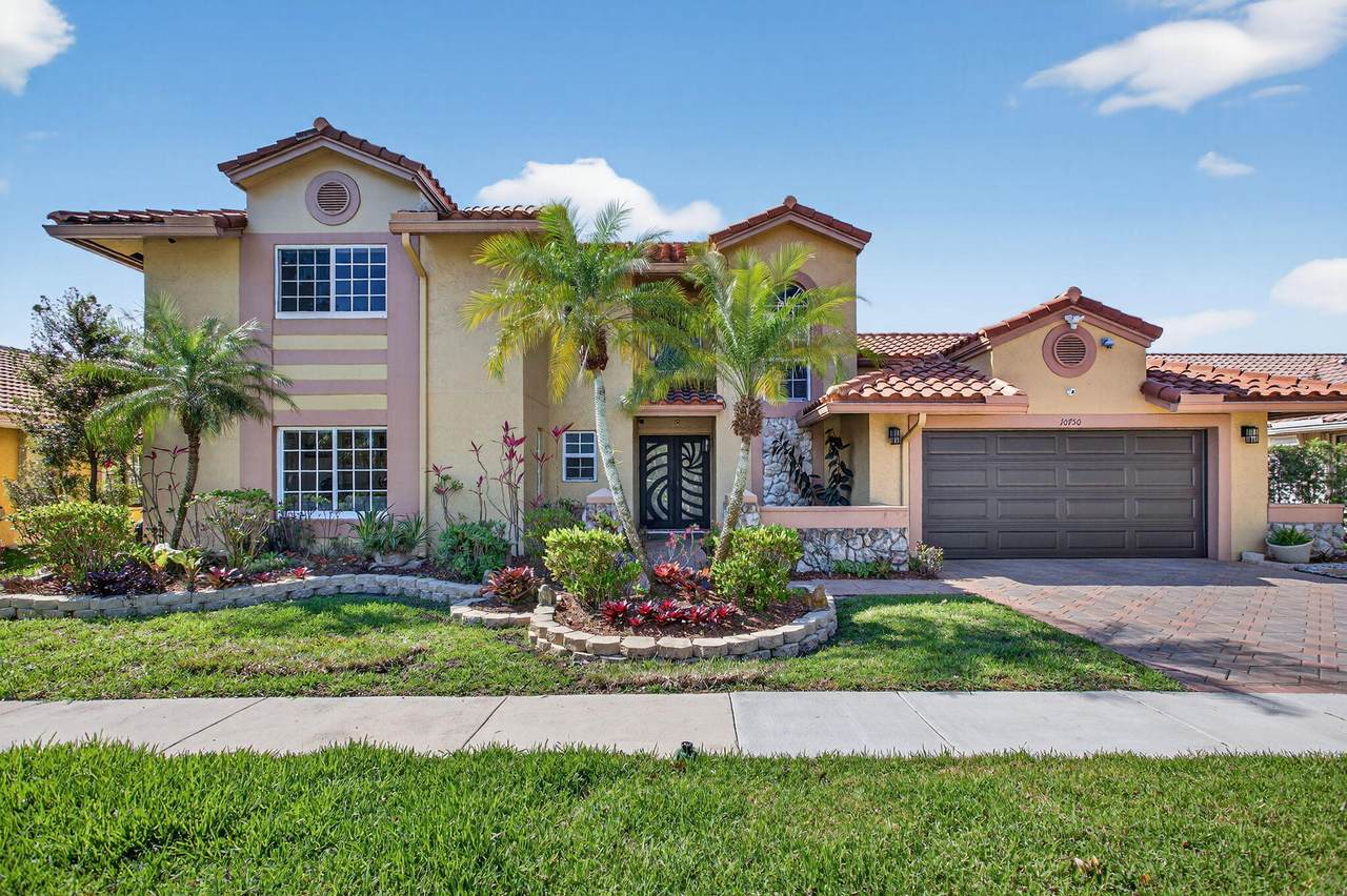 10750 18th Place - Photo 1