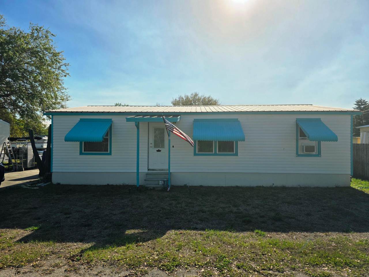 1212 9th Street - Photo 1