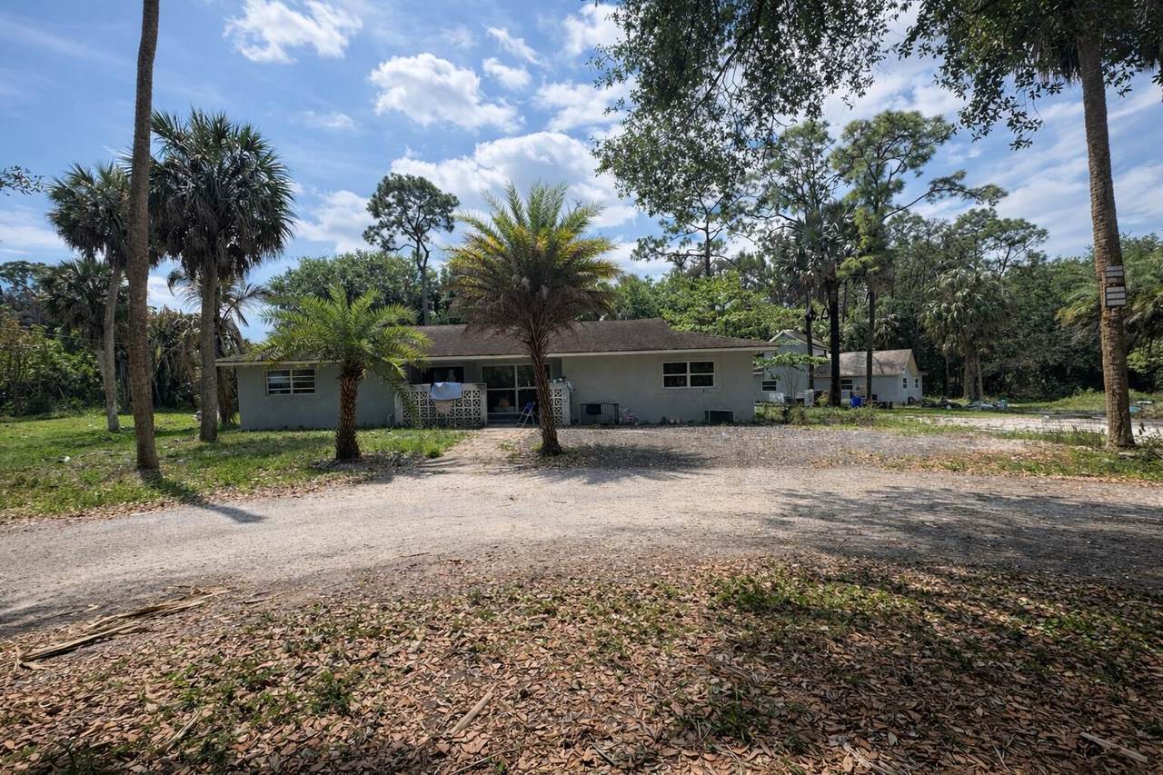 481 56th Ter Terrace - Photo 1