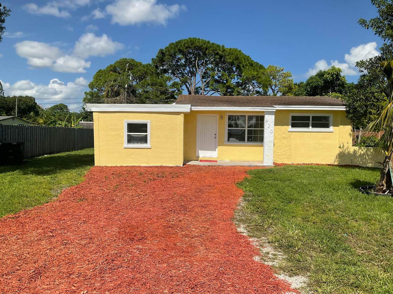 920 Revels Lane - Photo 1