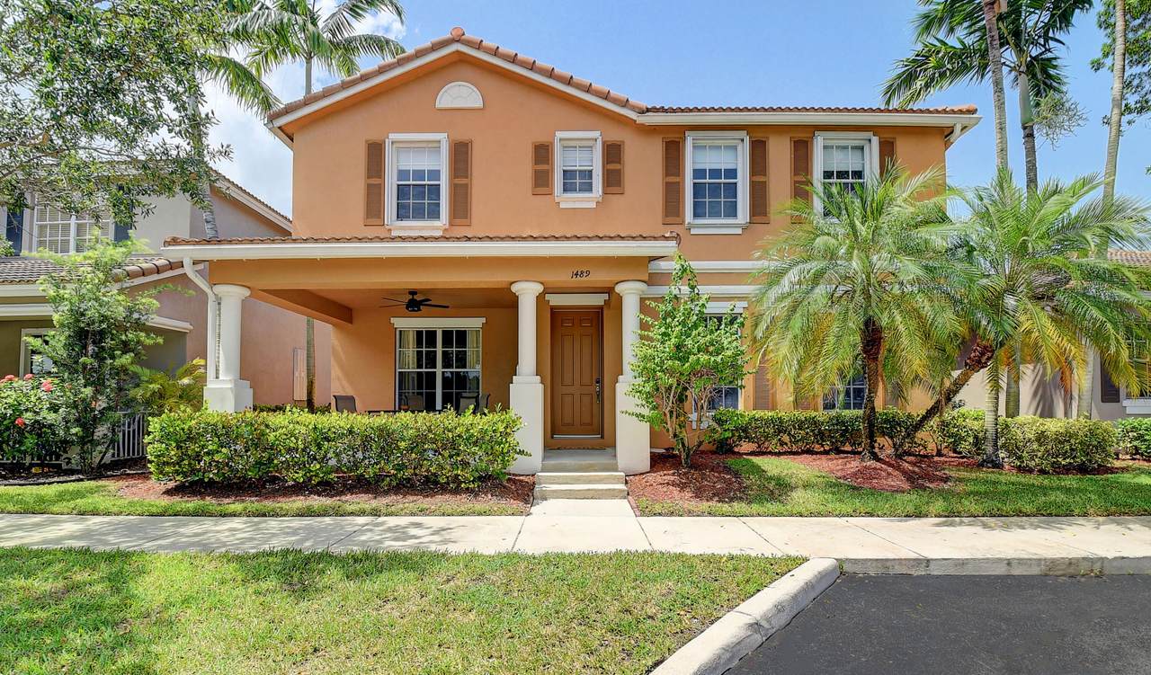 1489 Bexley Park Drive - Photo 1
