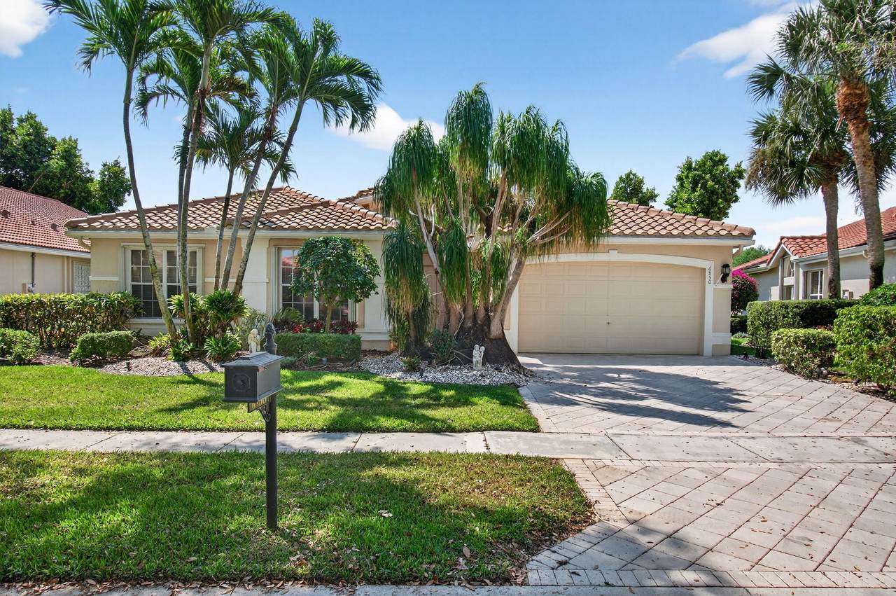6850 Fiji Circle - Photo 1