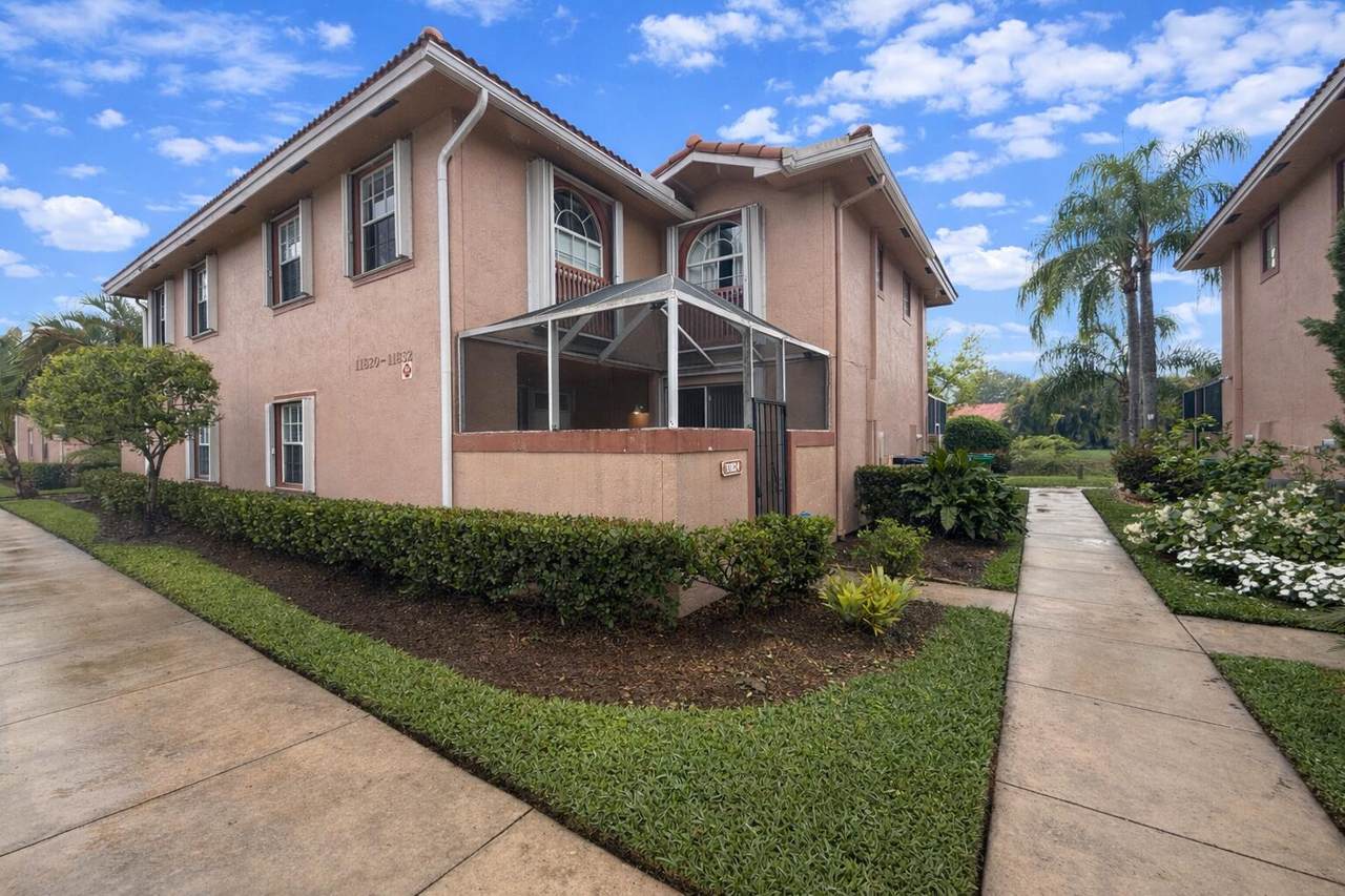 11824 Royal Palm Boulevard - Photo 1