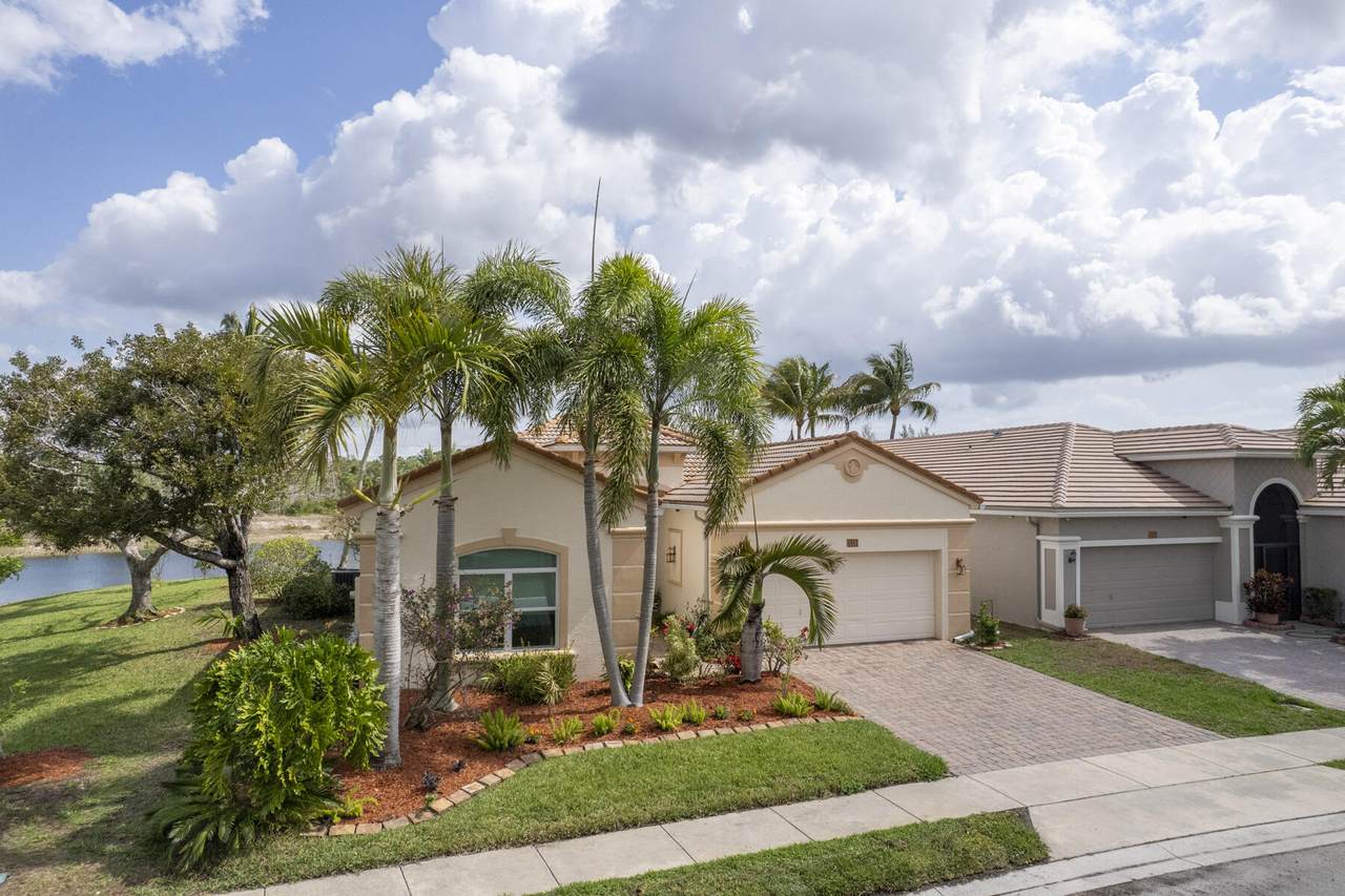 4552 San Andros - Photo 1