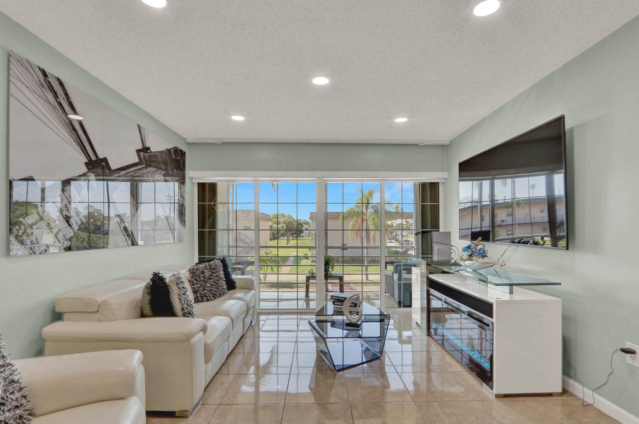 502 Davis Road - Photo 1