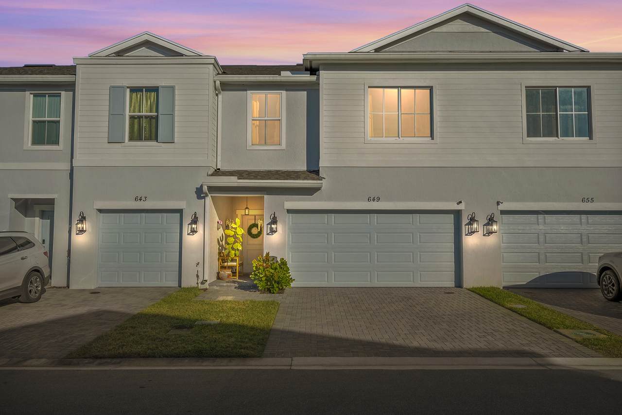 649 Waters Edge Lane - Photo 1
