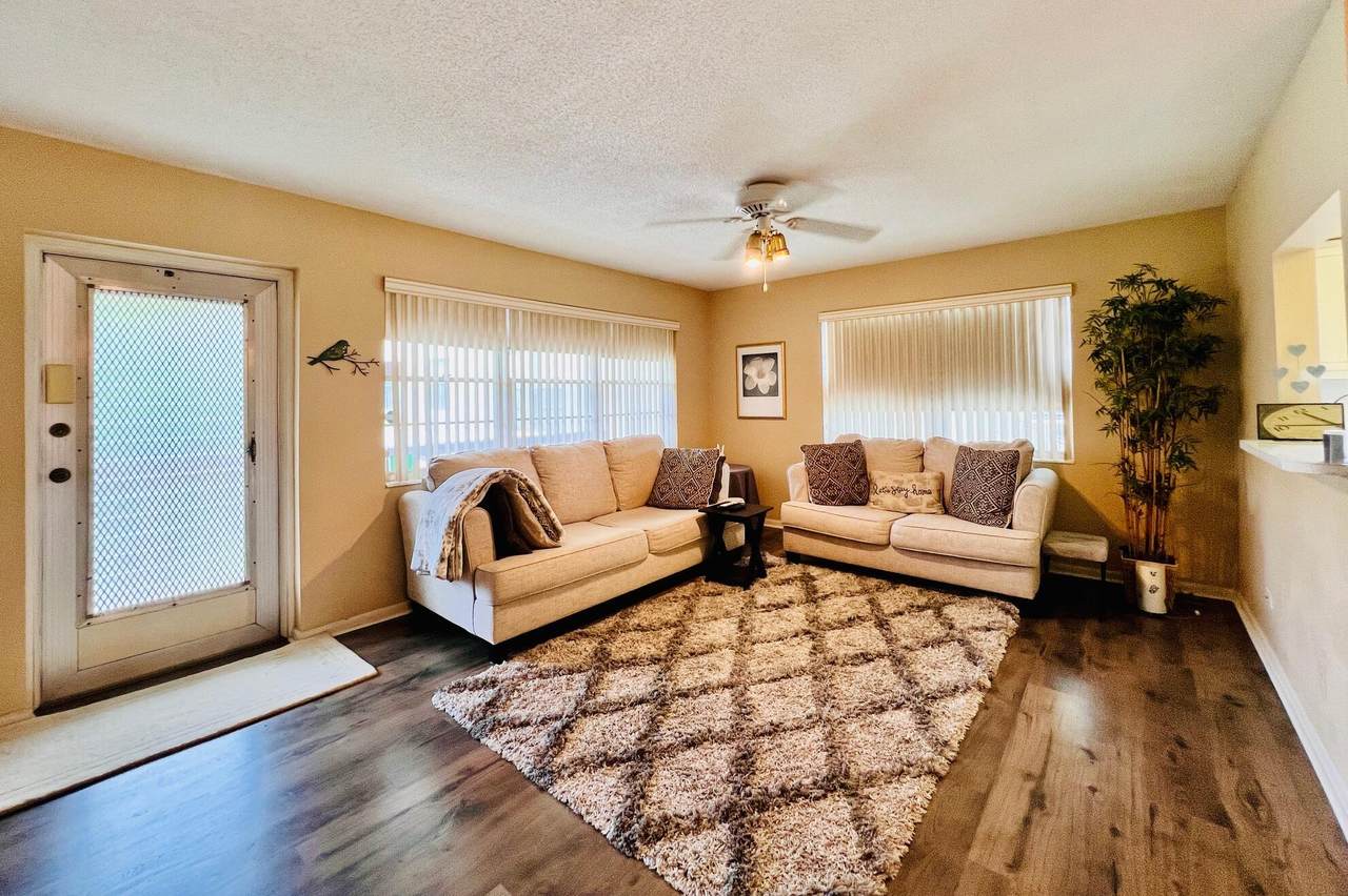 126 Andover - Photo 1