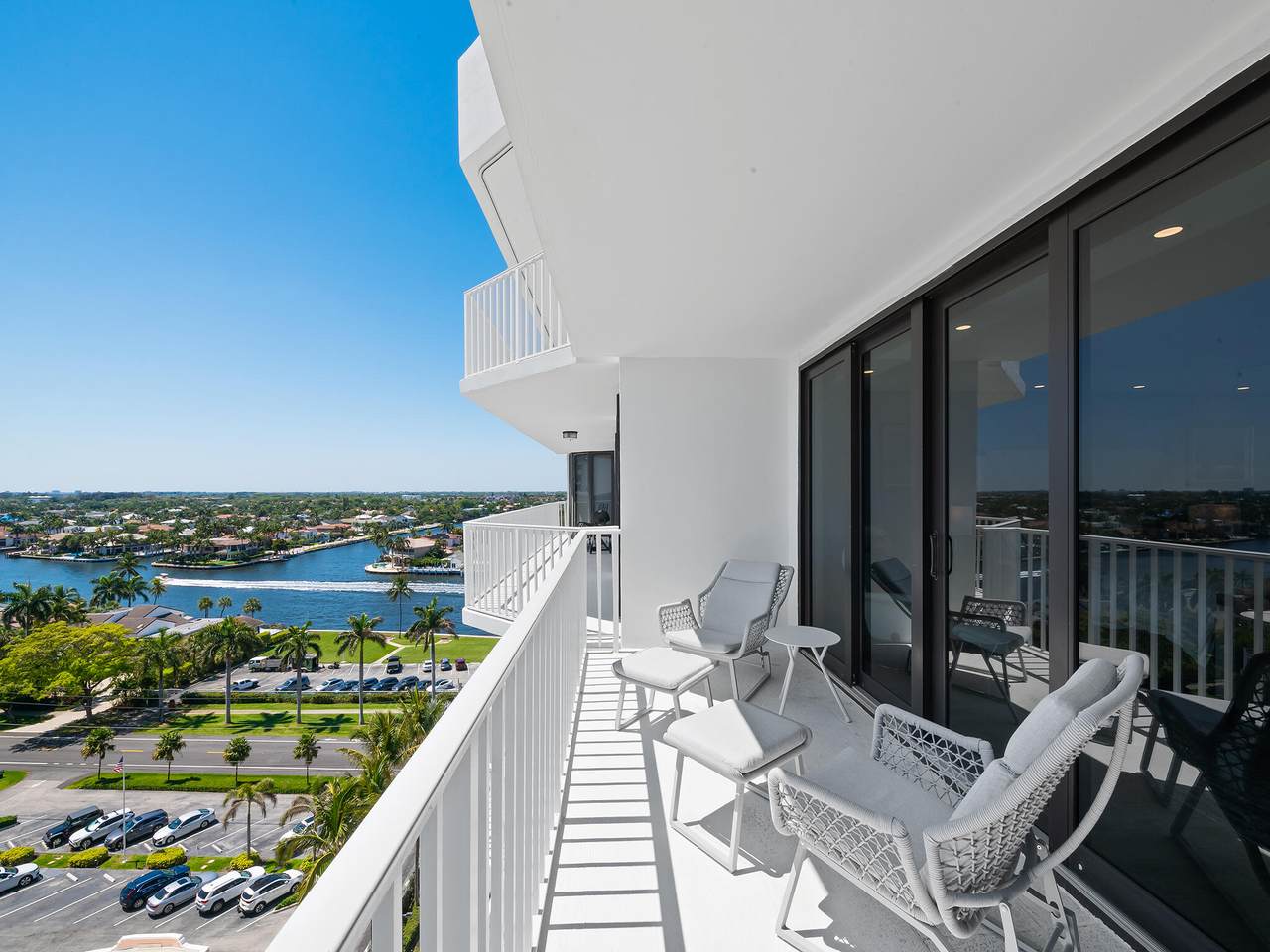 https://bt-photos.global.ssl.fastly.net/beaches/1280_boomver_1_B26008892-3.jpg