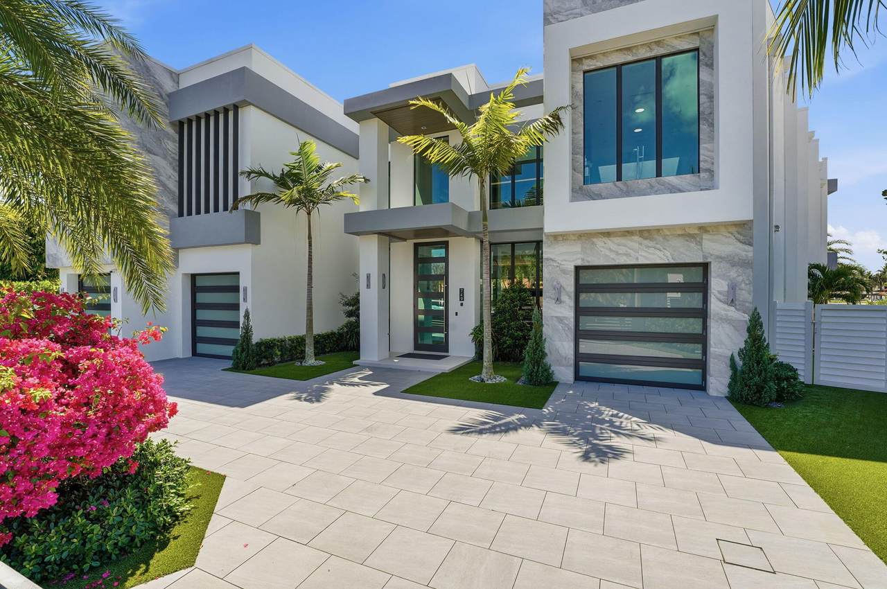 749 Bamboo Drive - Photo 1