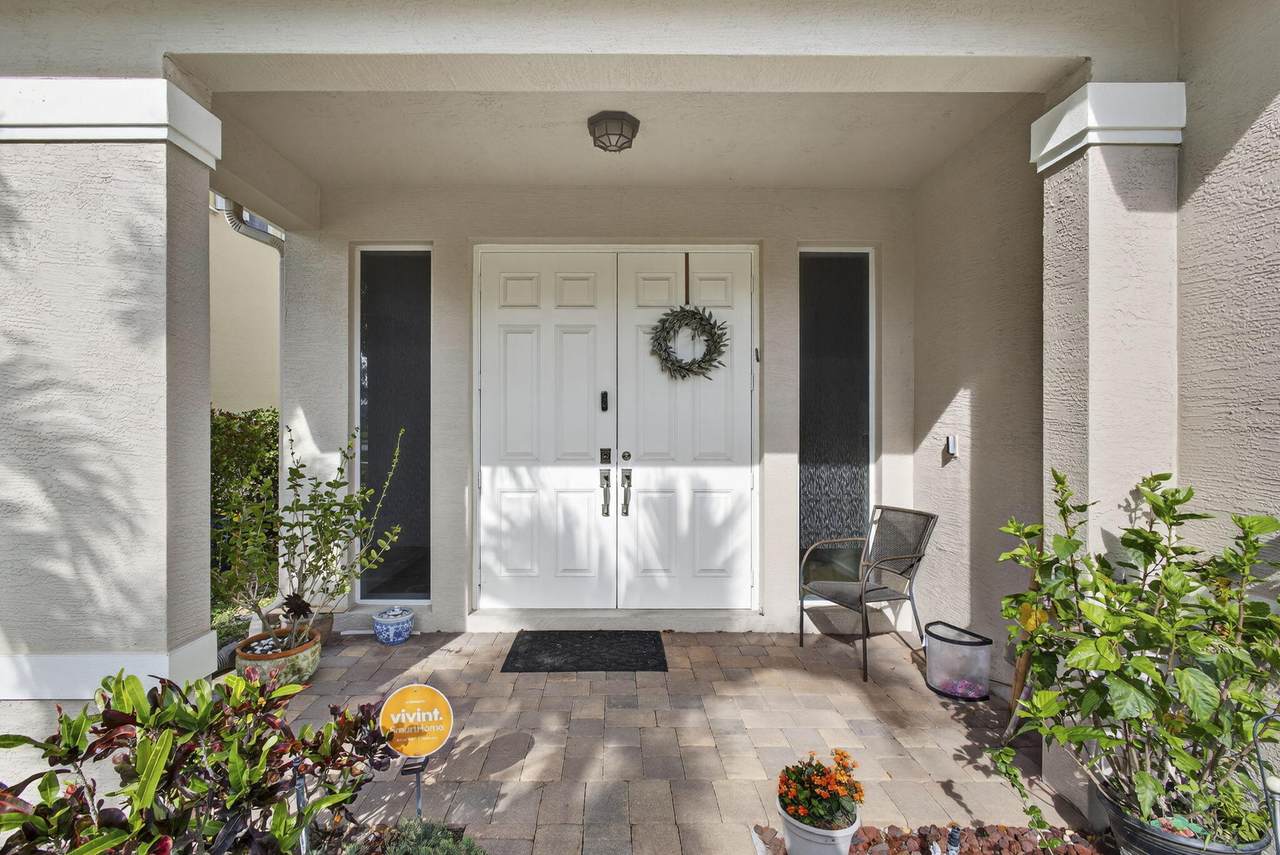 https://bt-photos.global.ssl.fastly.net/beaches/1280_boomver_1_B26009076-3.jpg