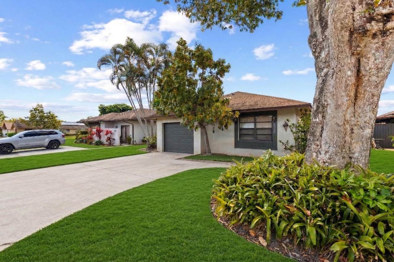 5388 Mendoza Street - Photo 1