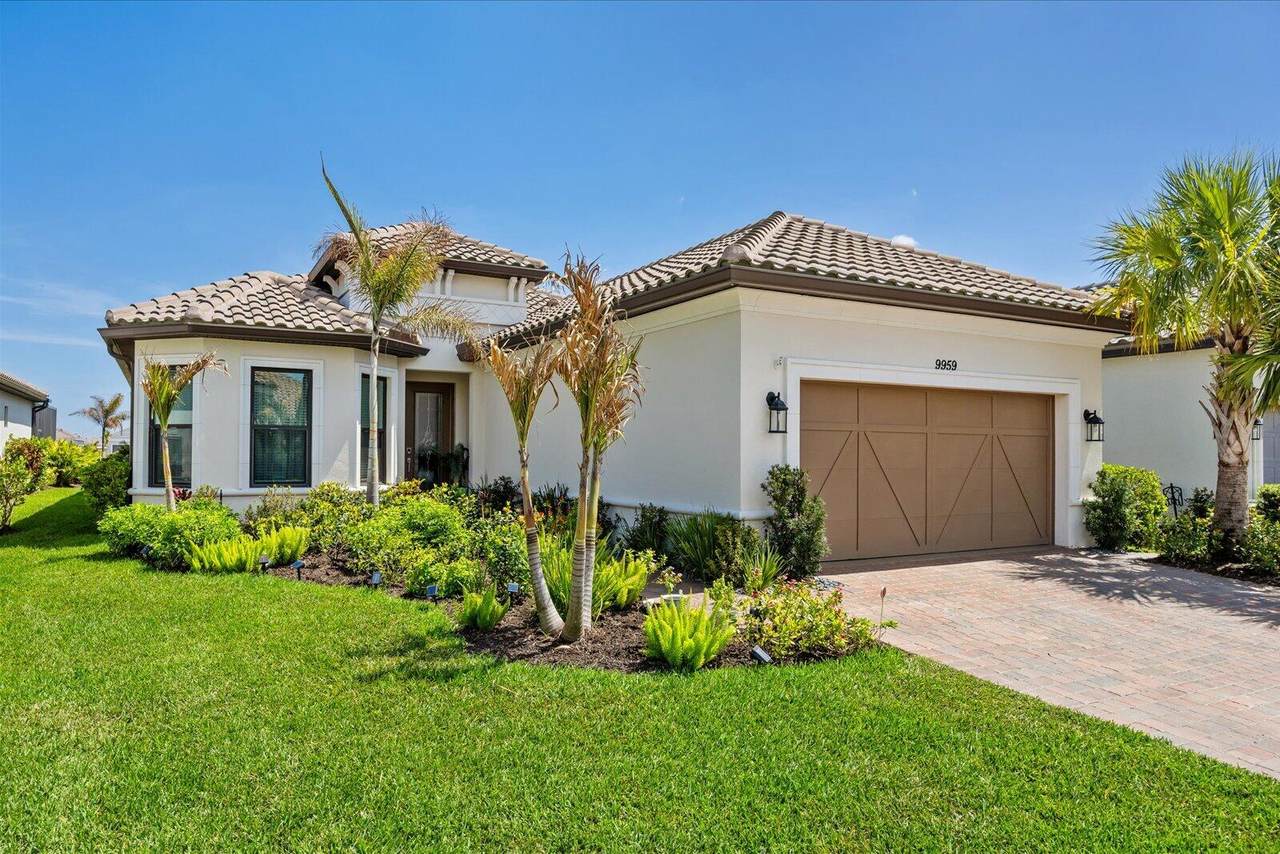 9959 Cloister Drive - Photo 1