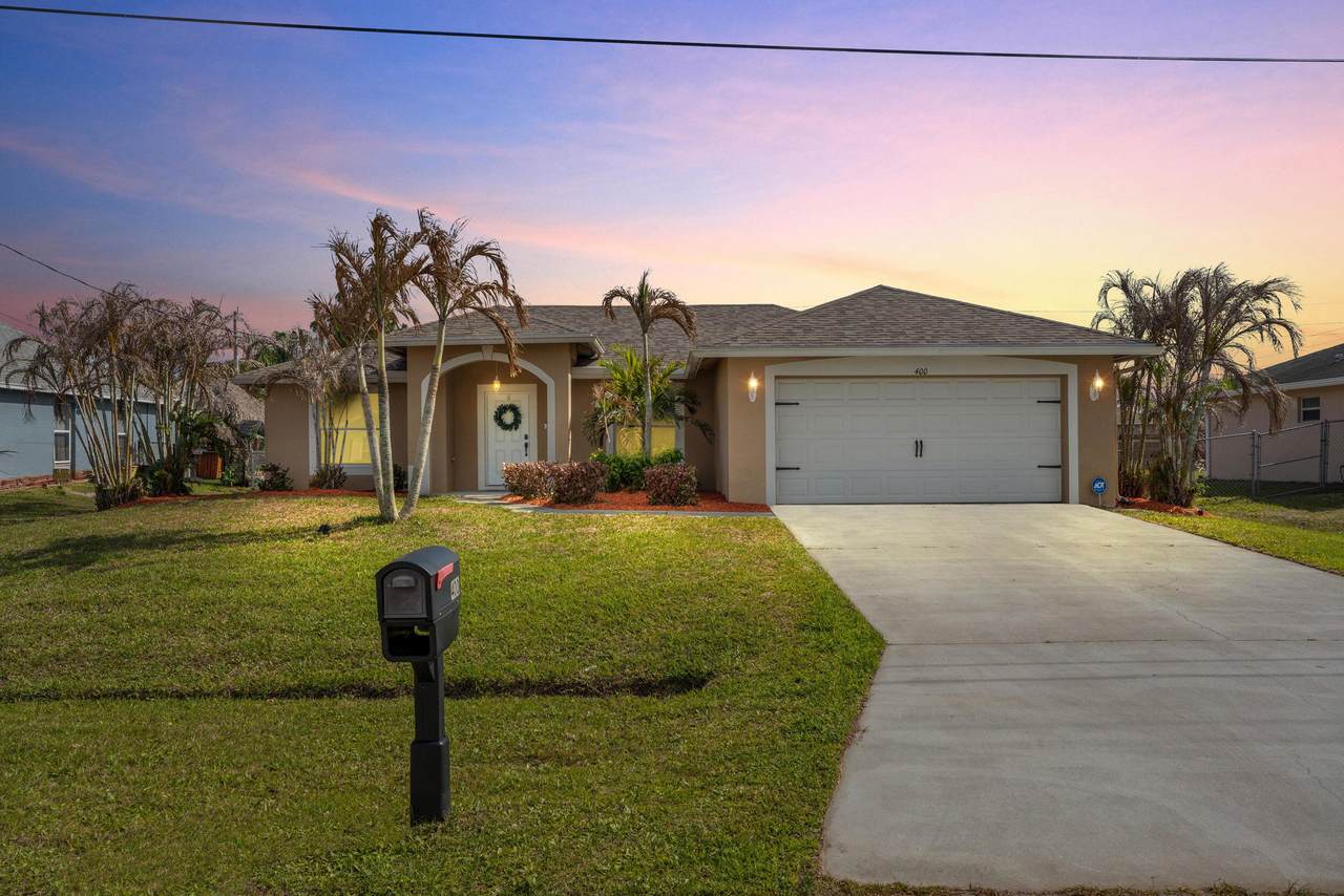400 Ridgecrest Drive - Photo 1