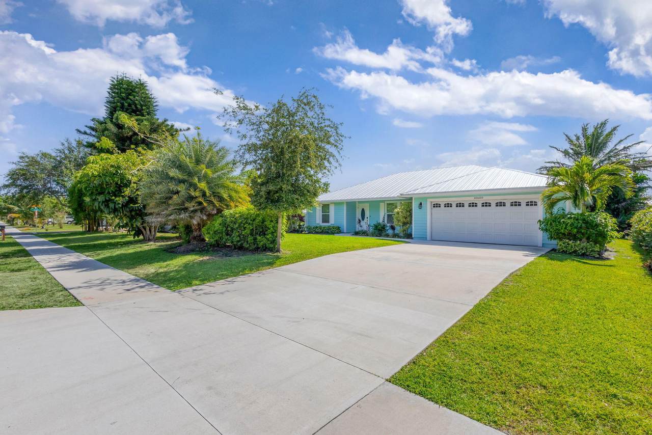 10600 Gomez Avenue - Photo 1