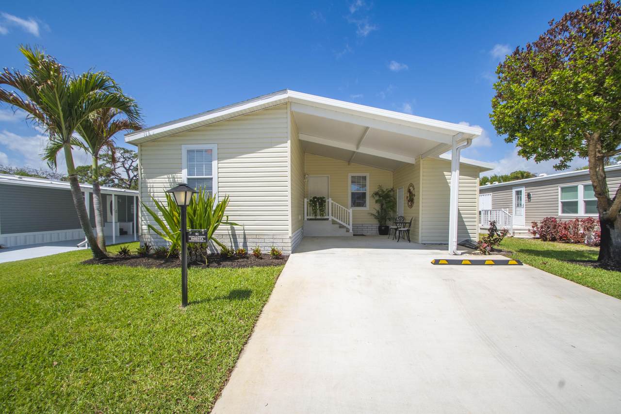 91 Warner Drive - Photo 1