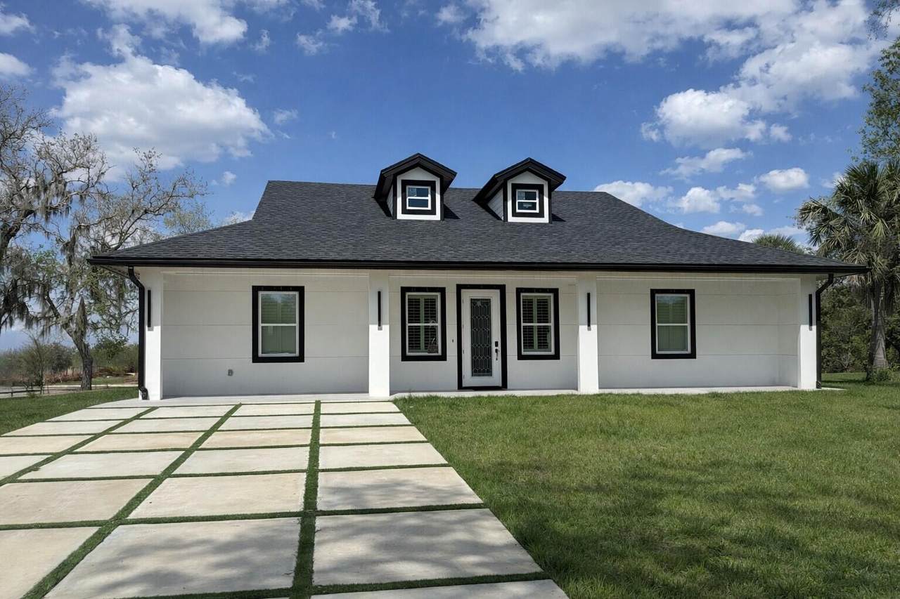 17932 288th Street - Photo 1