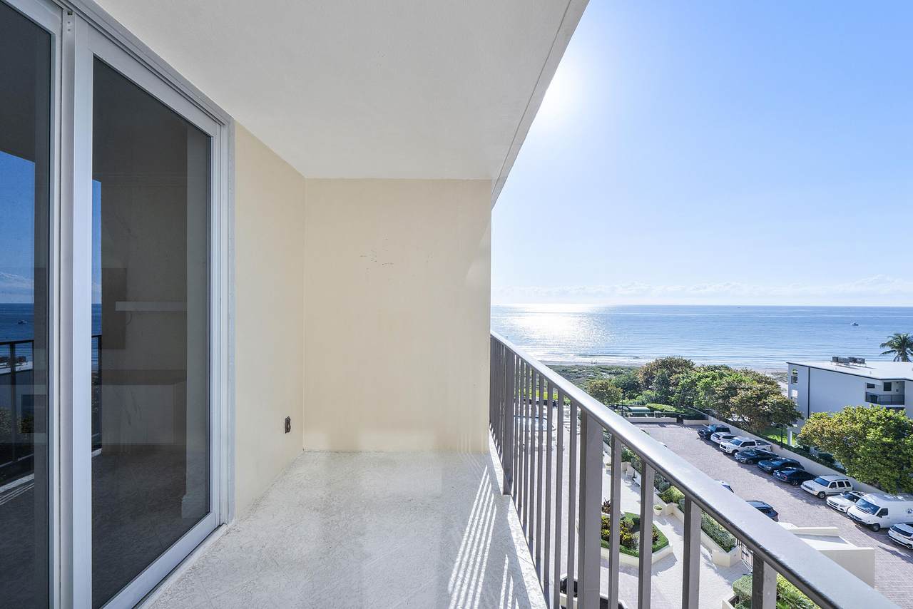 1900 Ocean Boulevard - Photo 1
